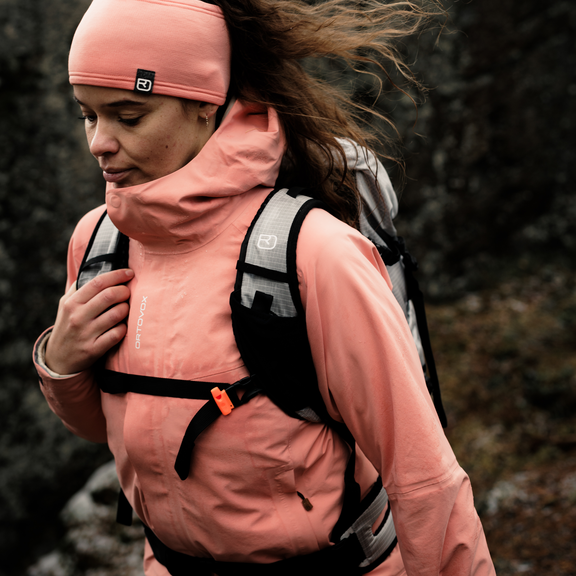 ORTOVOX SECEDA 3L JACKET W | Hardshell Jackets | ORTOVOX